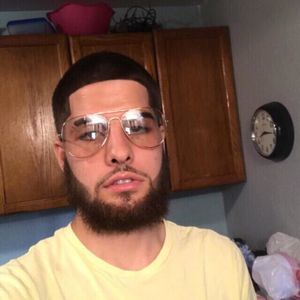 Meet your Posher, Thomas